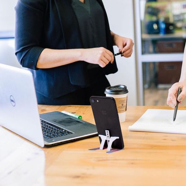 Standeazy ultra phone holder